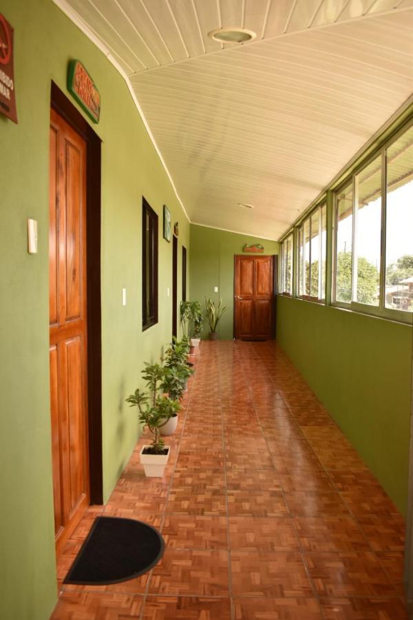 The Corner Airbnb Puerto Jiménez Eksteriør bilde